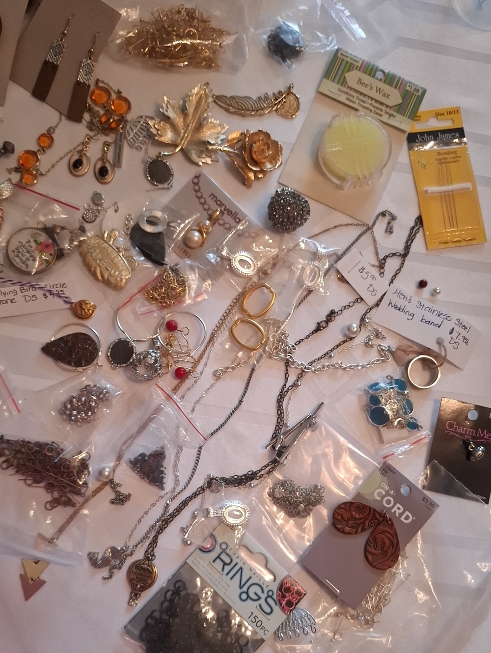 Jewelry Making Bulk Lot, Mixed Gold & Silver tone, New And Old, Pins, Earrings
